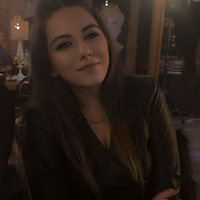 Ev işlerine yardımcı,  Dilan, SULTANGAZI