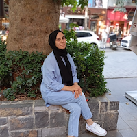 Няня,  Emine, UMRANIYE