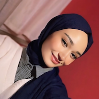 Çocuk bakıcısı,  Lale, SISLI