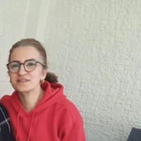 Ev işlerine yardımcı , Nursel, ESENLER