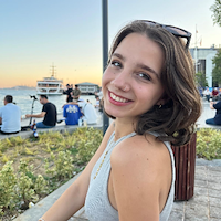 Çocuk bakıcısı,  Naz, PENDIK