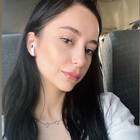 Çocuk bakıcısı,  Zeynep, SISLI