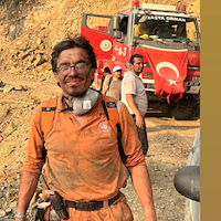 Hasta ve yaşlı bakıcı,  Servet, BAGCILAR