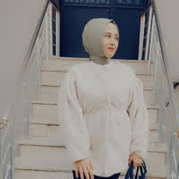 Housekeepers, Ayşe, UMRANIYE