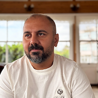 Hasta ve yaşlı bakıcı,  Seher, BESIKTAS