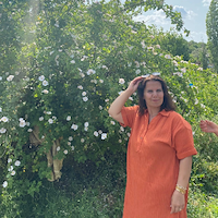 Çocuk bakıcısı,  Filiz, MENEMEN