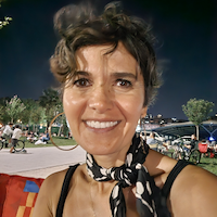 Hasta ve yaşlı bakıcı,  Çiçek, AVCILAR