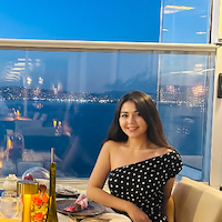 Çocuk bakıcısı,  Sena, UMRANIYE