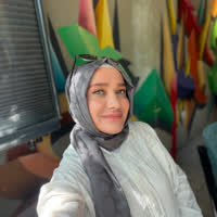 Ev işlerine yardımcı,  Burcu, CAYIROVA