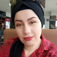 Hasta ve yaşlı bakıcı,  Gül, SULTANBEYLI