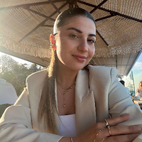 Özel ders öğretmeni ,  İkra Nur, CEKMEKOY