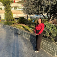 Çocuk bakıcısı,  Hediye, SEYHAN