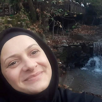 Evcil hayvan bakıcısı,  Sibel, MALTEPE
