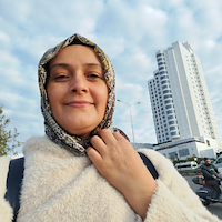 Ev işlerine yardımcı,  Pembe, PENDIK