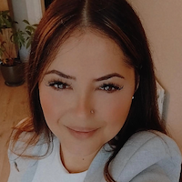 Ev işlerine yardımcı,  Eda, UMRANIYE