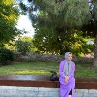Çocuk bakıcısı,  Betül, GUNGOREN