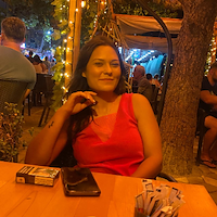 Ev işlerine yardımcı , Alya, KAGITHANE
