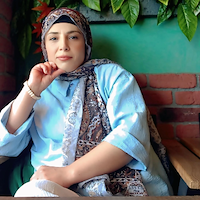 Hasta ve yaşlı bakıcı,  Saime, SULTANGAZI