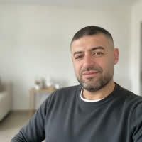 Şoför,, Kayışdağı Cad., ATASEHIR, Mustafa