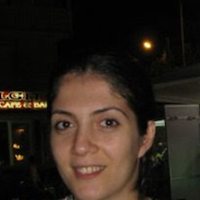 Çocuk bakıcısı,  Leyla, KARABAGLAR