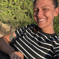 Ev işlerine yardımcı , Senem, BAYRAMPASA