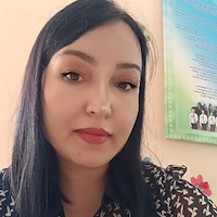 Hasta ve yaşlı bakıcı,  Mahfuza, CEKMEKOY