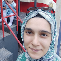 Ev işlerine yardımcı,  Rabia, IZMIT