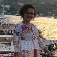 Çocuk bakıcısı,  Burcu, CIGLI