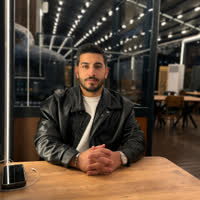 Hasta ve yaşlı bakıcı,  Mehmet Sıtkı, CEKMEKOY