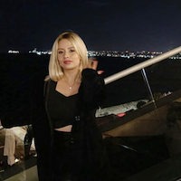 Hasta ve yaşlı bakıcı,  Elif, KUCUKCEKMECE