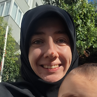 Çocuk bakıcısı,  Hayrunnisa, UMRANIYE